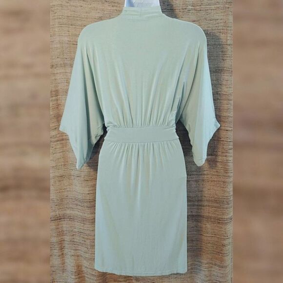 Yala Robe Nina Bamboo Lightweight Below Knee Length Large / XL - Picture 4 of 10